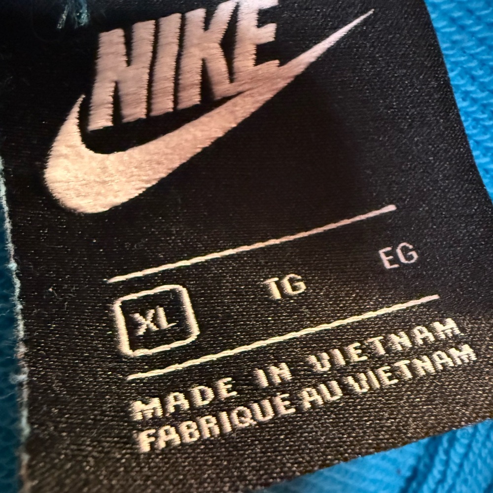 Nike Women’s Blue Hoodie Sweater - Picture 5 of 7